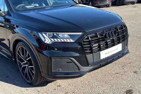 DC73UBS Audi Q7 MY23.5 Black Edition 50 TDI quattro 286 PS tiptronic Thumbnail #10