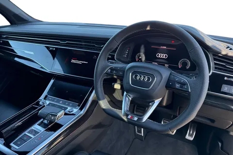 DC73UBS Audi Q7 MY23.5 Black Edition 50 TDI quattro 286 PS tiptronic Thumbnail #19