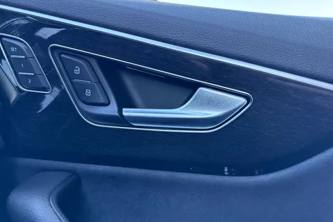 DC73UBS Audi Q7 MY23.5 Black Edition 50 TDI quattro 286 PS tiptronic Thumbnail #22