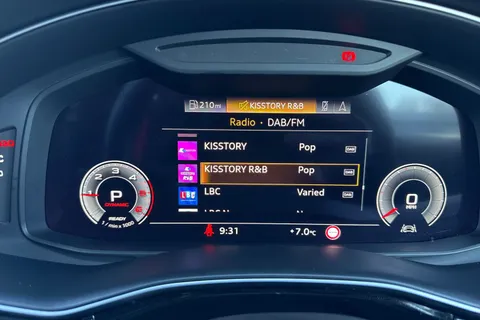 DC73UBS Audi Q7 MY23.5 Black Edition 50 TDI quattro 286 PS tiptronic Thumbnail #30