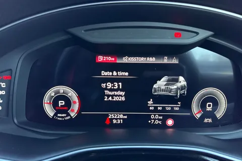 DC73UBS Audi Q7 MY23.5 Black Edition 50 TDI quattro 286 PS tiptronic Thumbnail #31