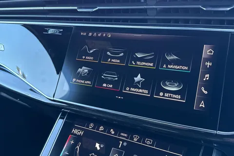 DC73UBS Audi Q7 MY23.5 Black Edition 50 TDI quattro 286 PS tiptronic Thumbnail #36