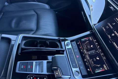 DC73UBS Audi Q7 MY23.5 Black Edition 50 TDI quattro 286 PS tiptronic Thumbnail #53