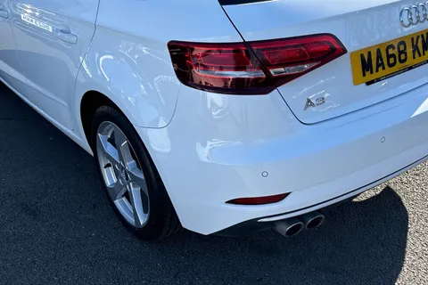 7 of 42 for Audi A3 1.5 TFSI CoD 35 Sport Sportback Euro 6 (s/s) 5dr