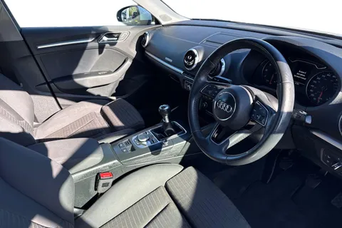 13 of 42 for Audi A3 1.5 TFSI CoD 35 Sport Sportback Euro 6 (s/s) 5dr