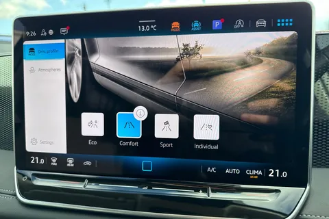 GD75NFM Volkswagen Tiguan 2.0 TDI Match 5dr DSG Thumbnail #49