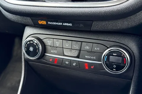 DK68KJV Ford Fiesta 1.0T EcoBoost Titanium X Euro 6 (s/s) 5dr Thumbnail #20