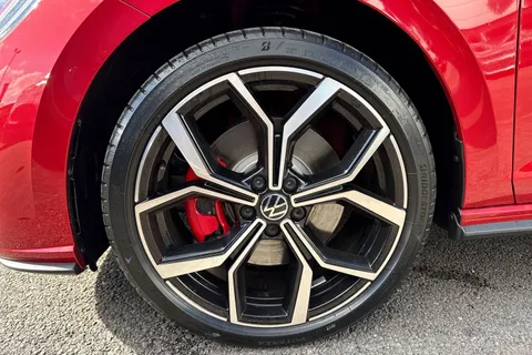 GJ75EKB Volkswagen Polo 2.0 TSI GTI 5dr DSG ⭐Rear Camera, Sunroof, Grey Dash, 18' 'Faro' Alloys⭐ Thumbnail #24