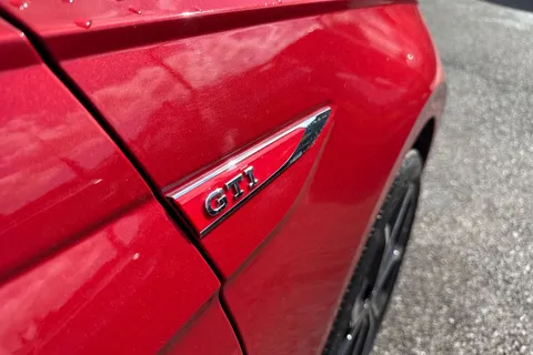 GJ75EKB Volkswagen Polo 2.0 TSI GTI 5dr DSG ⭐Rear Camera, Sunroof, Grey Dash, 18' 'Faro' Alloys⭐ Thumbnail #29