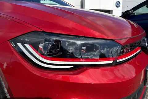 GJ75EKB Volkswagen Polo 2.0 TSI GTI 5dr DSG ⭐Rear Camera, Sunroof, Grey Dash, 18' 'Faro' Alloys⭐ Thumbnail #30