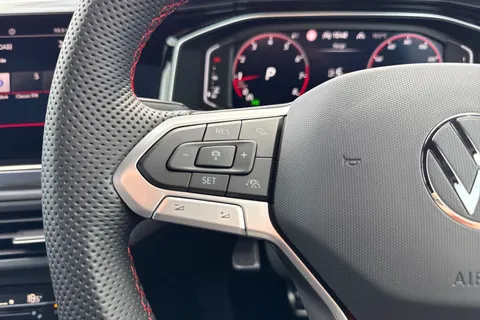 GJ75EKB Volkswagen Polo 2.0 TSI GTI 5dr DSG ⭐Rear Camera, Sunroof, Grey Dash, 18' 'Faro' Alloys⭐ Thumbnail #43