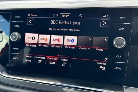 GJ75EKB Volkswagen Polo 2.0 TSI GTI 5dr DSG ⭐Rear Camera, Sunroof, Grey Dash, 18' 'Faro' Alloys⭐ Thumbnail #48