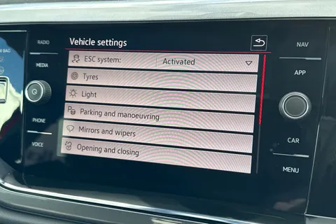 GJ75EKB Volkswagen Polo 2.0 TSI GTI 5dr DSG ⭐Rear Camera, Sunroof, Grey Dash, 18' 'Faro' Alloys⭐ Thumbnail #53