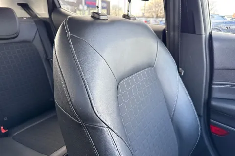 DK68KJV Ford Fiesta 1.0T EcoBoost Titanium X Euro 6 (s/s) 5dr Thumbnail #55