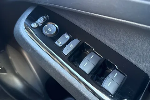 MH22KJV Honda HR-V 1.5 eHEV Advance 5dr CVT Thumbnail #38