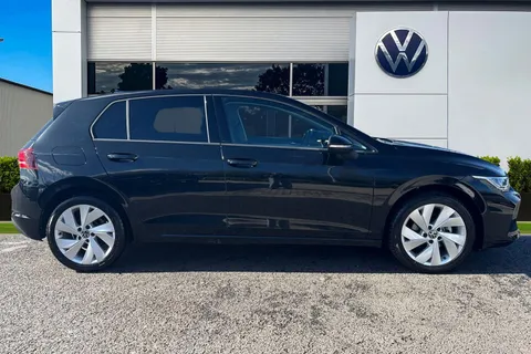 GJ74UKN Volkswagen Golf 1.5 TSI Match 5dr Thumbnail #4