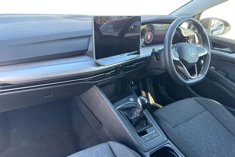 GJ74UKN Volkswagen Golf 1.5 TSI Match 5dr Thumbnail #16