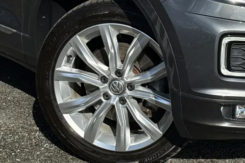 PN18UPL Volkswagen T-Roc 1.5 TSI EVO SEL Euro 6 (s/s) 5dr Thumbnail #28