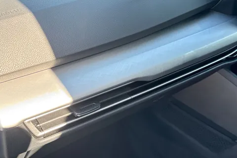 GJ74UKN Volkswagen Golf 1.5 TSI Match 5dr Thumbnail #29