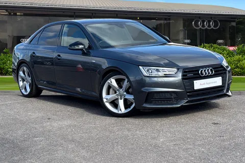 FD67SDZ Audi A4 Black Edition 2.0 TFSI quattro 252 PS S tronic Thumbnail #2