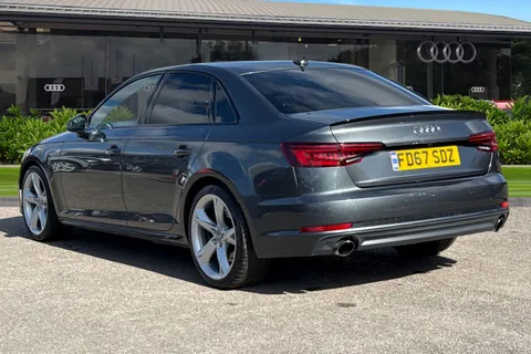 FD67SDZ Audi A4 Black Edition 2.0 TFSI quattro 252 PS S tronic Thumbnail #3