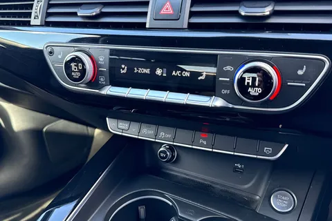 FD67SDZ Audi A4 Black Edition 2.0 TFSI quattro 252 PS S tronic Thumbnail #23