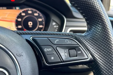 FD67SDZ Audi A4 Black Edition 2.0 TFSI quattro 252 PS S tronic Thumbnail #27