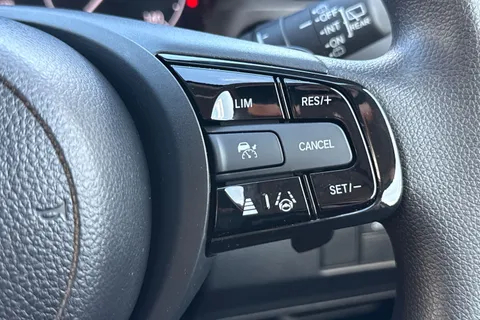 MD24BNK Honda HR-V 1.5 eHEV Elegance 5dr CVT Thumbnail #34