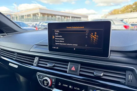 FD67SDZ Audi A4 Black Edition 2.0 TFSI quattro 252 PS S tronic Thumbnail #39