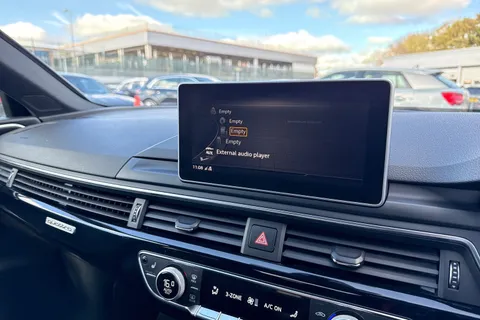 FD67SDZ Audi A4 Black Edition 2.0 TFSI quattro 252 PS S tronic Thumbnail #43