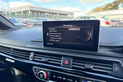 FD67SDZ Audi A4 Black Edition 2.0 TFSI quattro 252 PS S tronic Thumbnail #48