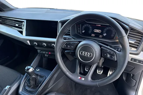 DC24YZV Audi A1 S line 25 TFSI  95 PS 5-speed Thumbnail #19