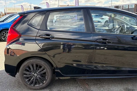 MK18VSG Honda Jazz 1.5 i-VTEC Sport Navi 5dr Thumbnail #29