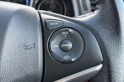 MK18VSG Honda Jazz 1.5 i-VTEC Sport Navi 5dr Thumbnail #35