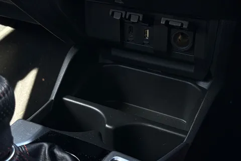 MK18VSG Honda Jazz 1.5 i-VTEC Sport Navi 5dr Thumbnail #37