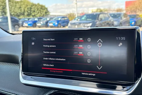 BT70FZW PEUGEOT 2008 1.2 PureTech 130 Allure Premium 5dr EAT8 Thumbnail #50