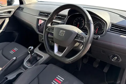 FR19XLZ SEAT Ibiza 1.0 MPI FR Euro 6 (s/s) 5dr GPF Thumbnail #14