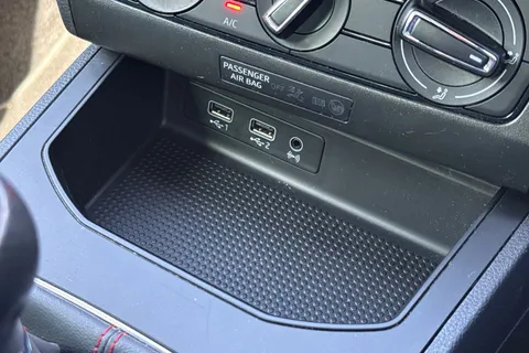 FR19XLZ SEAT Ibiza 1.0 MPI FR Euro 6 (s/s) 5dr GPF Thumbnail #41