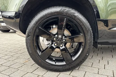 DN26HFR Land Rover Defender 110 3.0 D250 MHEV X-Dynamic HSE Hard Top SUV 5dr Diesel Auto 4WD MWB Euro 6 (s/s) (249 ps) Thumbnail #33