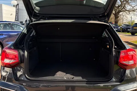 DW23FWN Audi Q2 Sport 30 TFSI  110 PS 6-speed Thumbnail #8