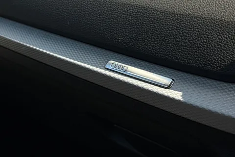 DW23FWN Audi Q2 Sport 30 TFSI  110 PS 6-speed Thumbnail #42