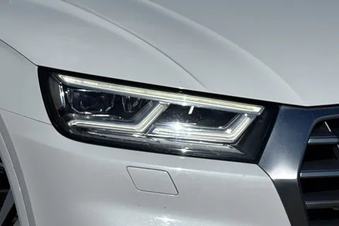 LP19HGZ Audi Q5 2.0 TDI 40 S line S Tronic quattro Euro 6 (s/s) 5dr Thumbnail #27