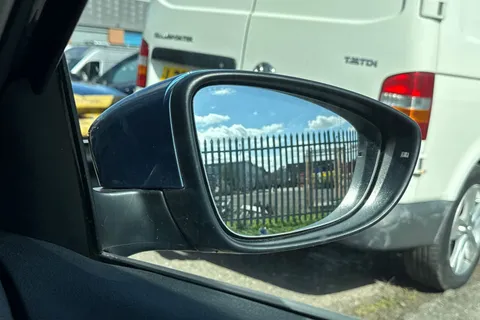 21 of 39 for Volkswagen Jetta 2.0 TDI BlueMotion Tech SE Euro 6 (s/s) 4dr