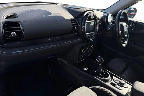 MK18YJV Mini Clubman 1.5 Cooper Auto Euro 6 (s/s) 6dr Thumbnail #15