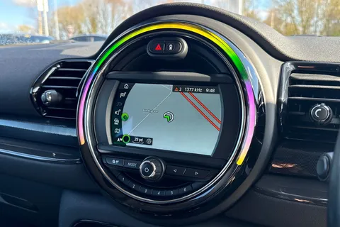 MK18YJV Mini Clubman 1.5 Cooper Auto Euro 6 (s/s) 6dr Thumbnail #17