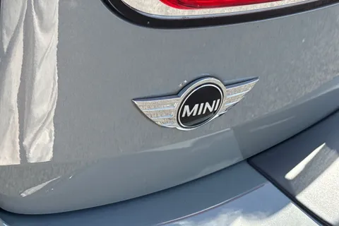 MK18YJV Mini Clubman 1.5 Cooper Auto Euro 6 (s/s) 6dr Thumbnail #29