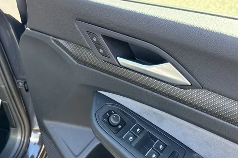 DE74ZWC Volkswagen Golf 1.5 TSI 150 R-Line 5dr Thumbnail #21