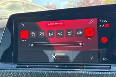 DE74ZWC Volkswagen Golf 1.5 TSI 150 R-Line 5dr Thumbnail #22