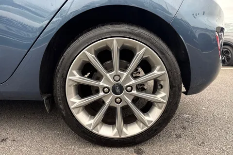 CK69XRO Ford Fiesta 1.0 EcoBoost 140 5dr Thumbnail #8