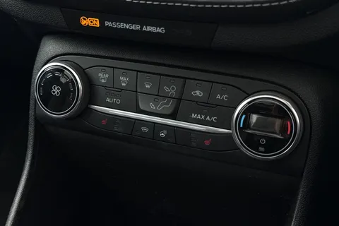 CK69XRO Ford Fiesta 1.0 EcoBoost 140 5dr Thumbnail #20